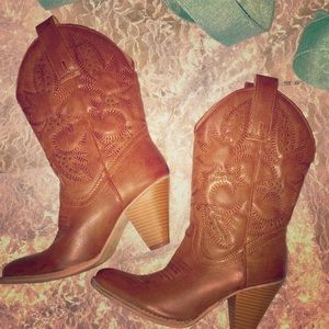 Very Volatile Heeled Boots